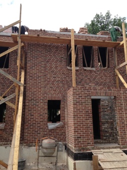 Цветной кладочный раствор для облицовочного кирпича с очень высоким водопоглощением Основит Брикформ MC11/1